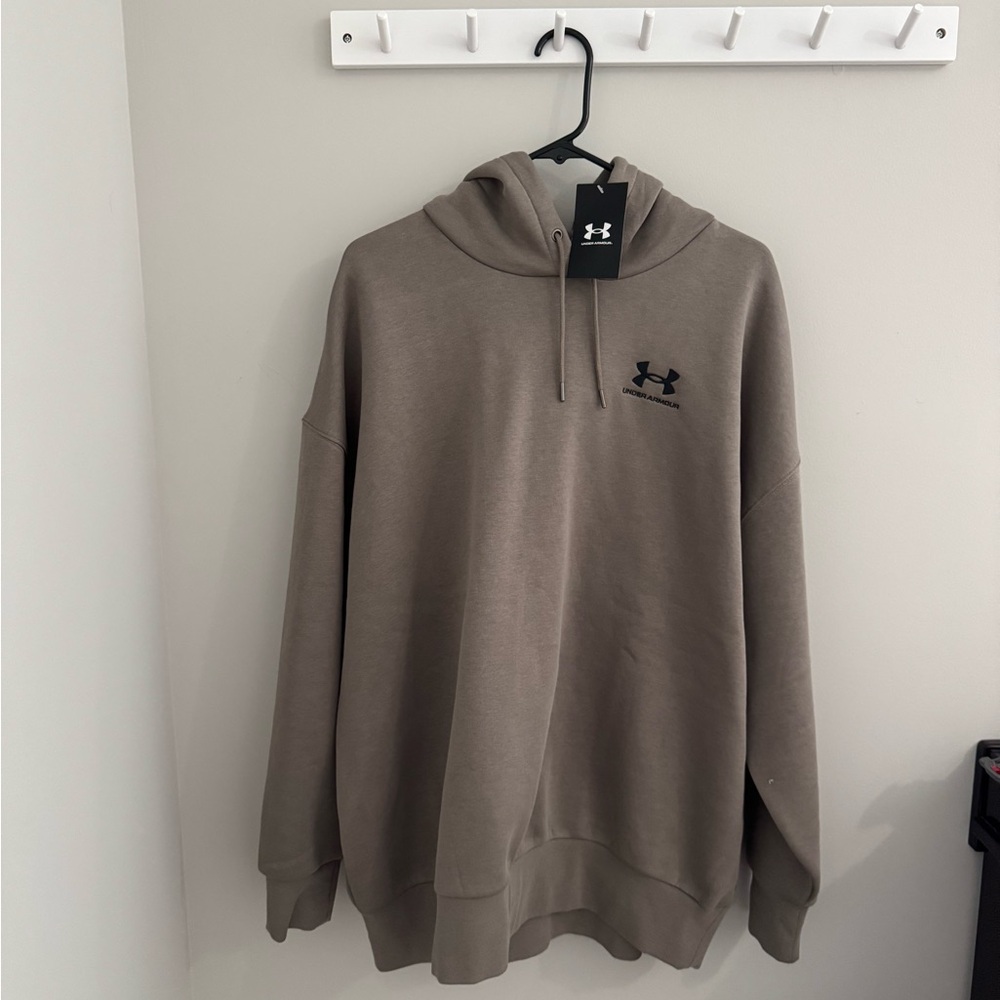 NWT Women’s Under Armour Hoodie Brown